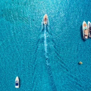 aerial-view-of-luxury-yachts-in-transparent-blue