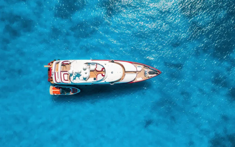 aerial-view-of-beautiful-luxury-yacht aerial-view-of-beautiful-luxury-yacht
